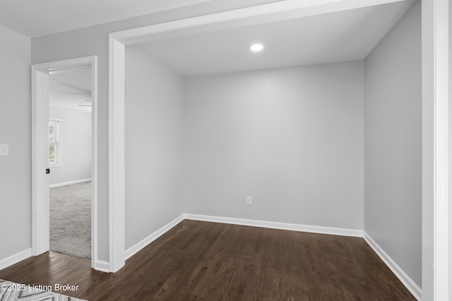6487 New Glendale Rd, Glendale, KY 42740 - unfurnished room with baseboards, dark wood-type flooring, and recessed lighting