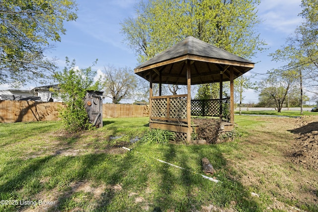 6487 New Glendale Rd, Glendale, KY 42740 - view of yard featuring a gazebo and fence