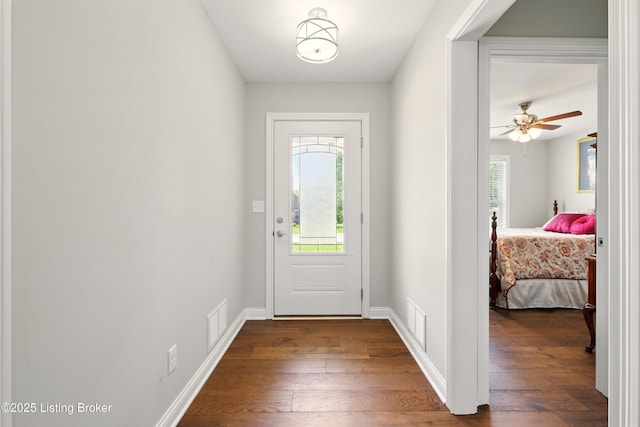 105 Hollow Springs Dr, Bardstown, KY 40004 - entryway with dark wood-style floors and baseboards
