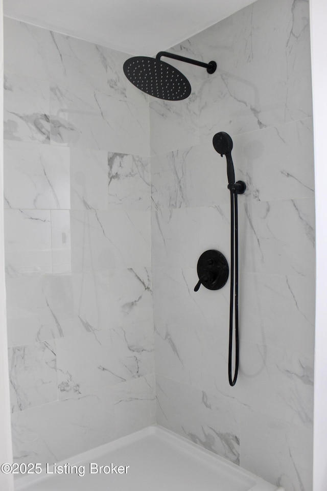 3023 Saint Dennis Ave, Louisville, KY 40216 - interior details featuring a marble finish shower