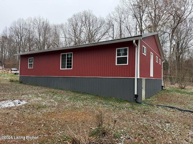 view of side of property