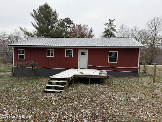 301 Coopers Point Rd, Leitchfield, KY 42754 - rear view of house featuring metal roof and a deck