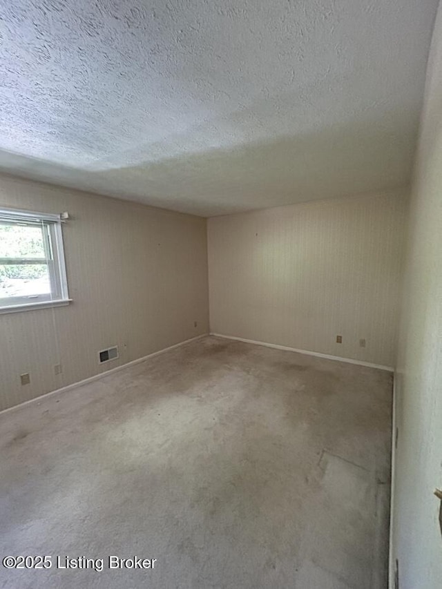 8206 Vaughn Mill Rd, Louisville, KY 40228 - photo 10