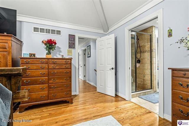 3507 Bridgegate Ct, Louisville, KY 40272 - bedroom with light wood-type flooring, connected bathroom, ornamental molding, and baseboards