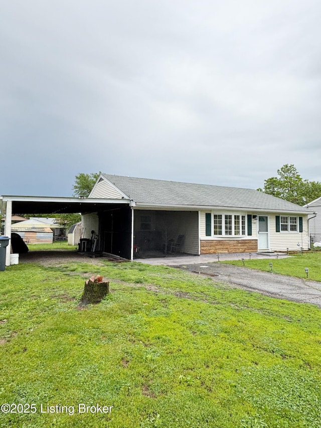 7303 Betsy Ross Dr, Louisville, KY 40272 - photo 4