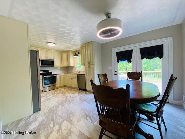 1300 Midway Ln, Springfield, KY 40069 - dining area featuring french doors