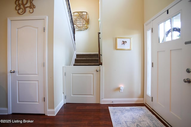 803 Urton Woods Way, Louisville, KY 40243 - entryway featuring dark wood-style floors, stairway, and baseboards