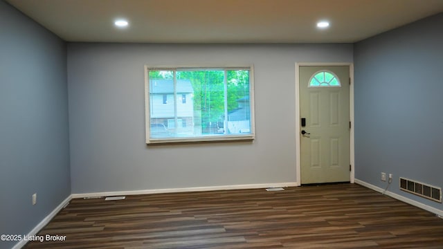 5013 Tolkien Ct, Louisville, KY 40229 - entrance foyer with baseboards, recessed lighting, visible vents, and wood finished floors