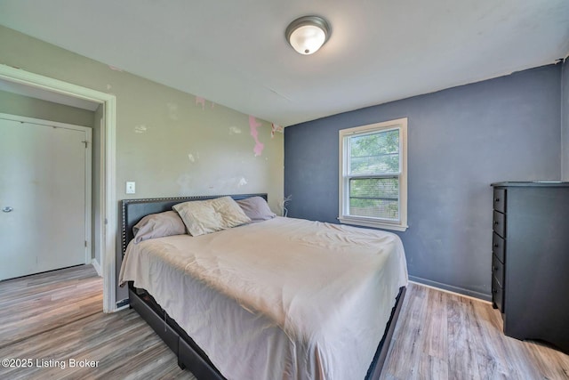 7110 Textile Ave, Louisville, KY 40258 - bedroom with wood finished floors