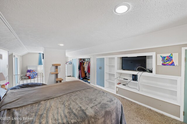 17 Denham Rd, Louisville, KY 40205 - carpeted bedroom with a textured ceiling