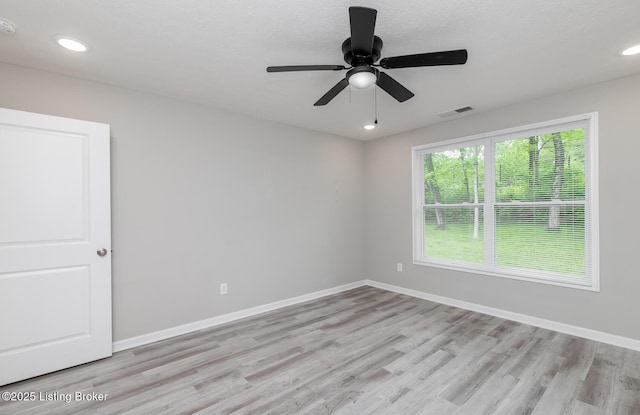 4612 Clayton Ter, Louisville, KY 40214 - unfurnished room featuring light wood finished floors, baseboards, ceiling fan, recessed lighting, and a smoke detector
