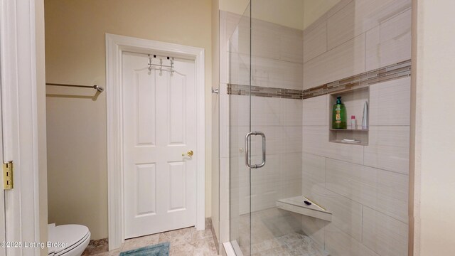 12109 Vanherr Dr, Louisville, KY 40299 - photo 18