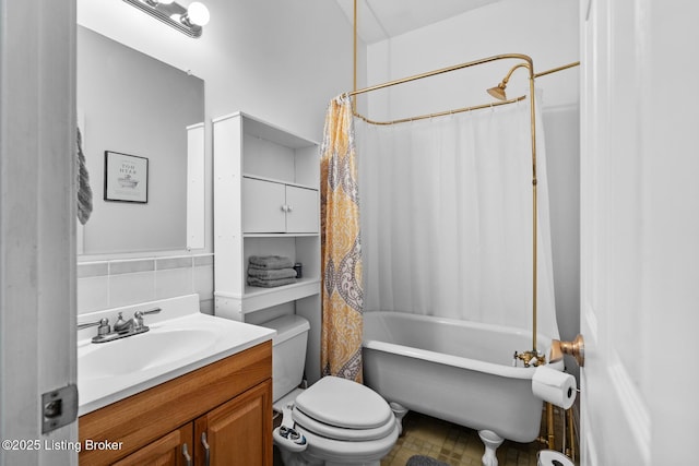 462 Wilsonville Rd, Fisherville, KY 40023 - full bathroom with toilet, vanity, and shower / tub combo with curtain