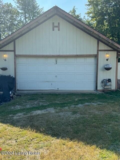 116 Spring Meadow Cir, Campbellsville, KY 42718 - view of detached garage