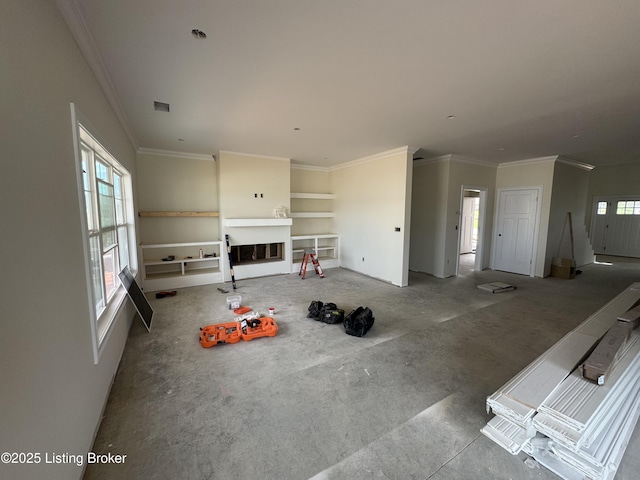 309 Ashwood Ave, Elizabethtown, KY 42701 - unfurnished living room with crown molding
