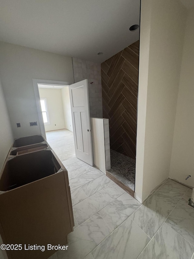 309 Ashwood Ave, Elizabethtown, KY 42701 - hall featuring light marble finish flooring