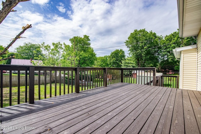 522 Lee Rd, Elizabethtown, KY 42701 - view of wooden deck