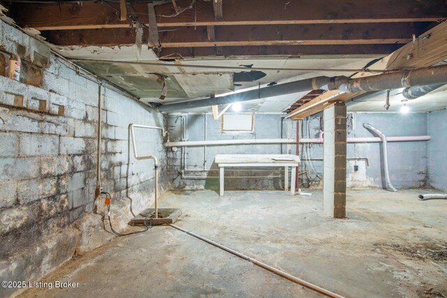 522 Lee Rd, Elizabethtown, KY 42701 - view of unfinished below grade area