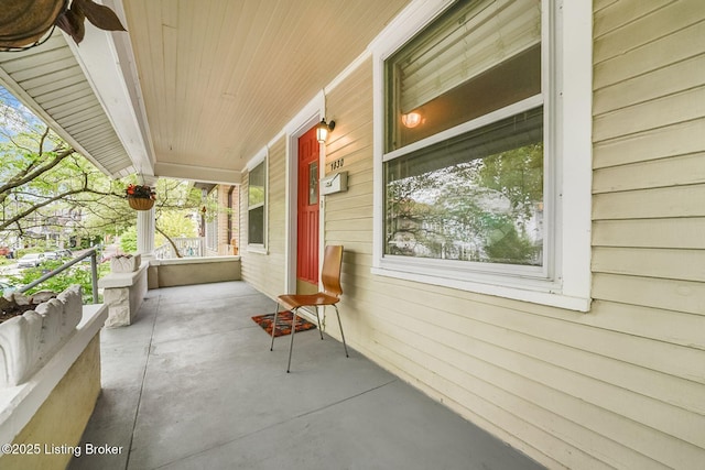1830 Edgeland Ave, Louisville, KY 40204 - view of patio / terrace featuring a porch
