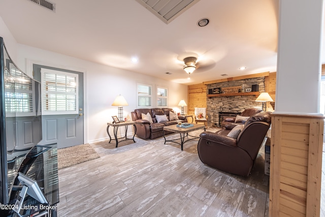 656 Hinton Hills Loop, Hardinsburg, KY 40143 - living room featuring wood finished floors, a fireplace, ceiling fan, baseboards, and recessed lighting