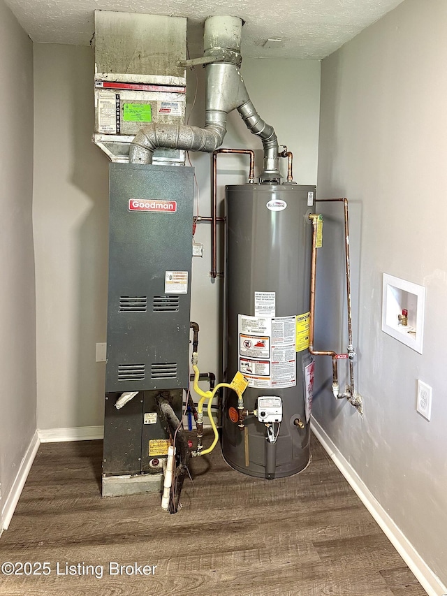 713 E Hill St, Louisville, KY 40217 - utilities featuring water heater and heating unit