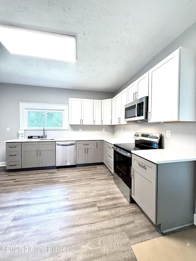 713 E Hill St, Louisville, KY 40217 - photo 18