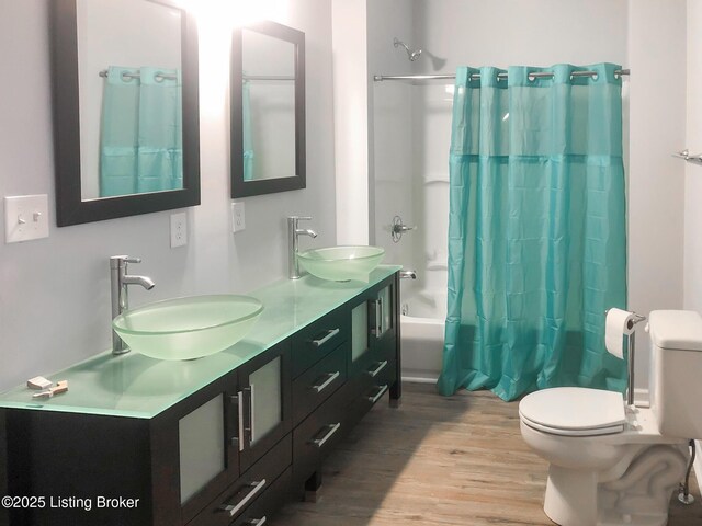 1731 Meyers Ln, Louisville, KY 40216 - photo 11