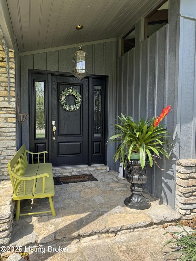 9100 Lakeridge Dr, Louisville, KY 40272 - entrance to property featuring covered porch