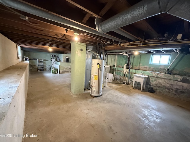 612 Ervay Ave, Louisville, KY 40217 - basement featuring gas water heater