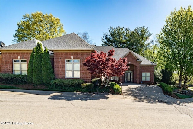 3801 Garwood Pl, Louisville, KY 40241