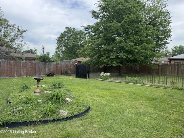 6115 Arlone Ct, Louisville, KY 40216 - photo 30