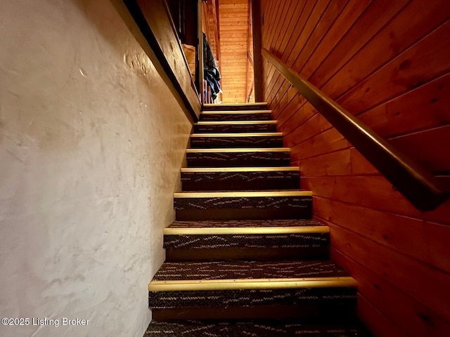 2212 Duff Rd, Leitchfield, KY 42754 - staircase with wood walls
