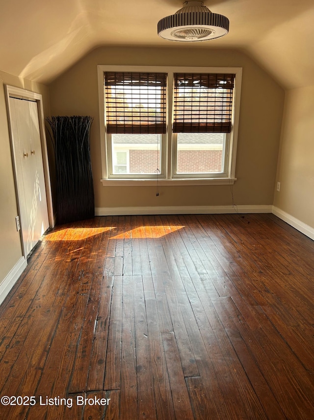 4908 Fielding Way, Louisville, KY 40216 - bonus room featuring vaulted ceiling, dark wood finished floors, plenty of natural light, and baseboards