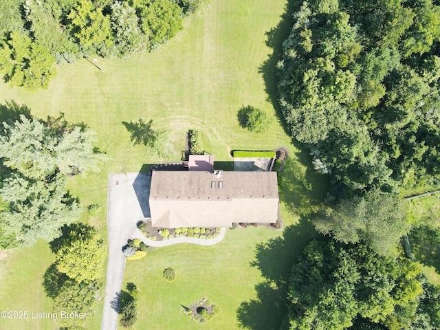 1323 Ballard Ct, La Grange, KY 40031 - photo 4