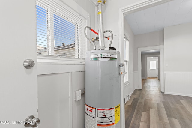 207 Ottawa Ave, Louisville, KY 40214 - utilities featuring gas water heater