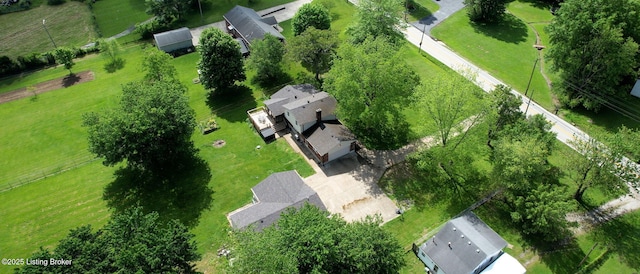 aerial view of property and surrounding area