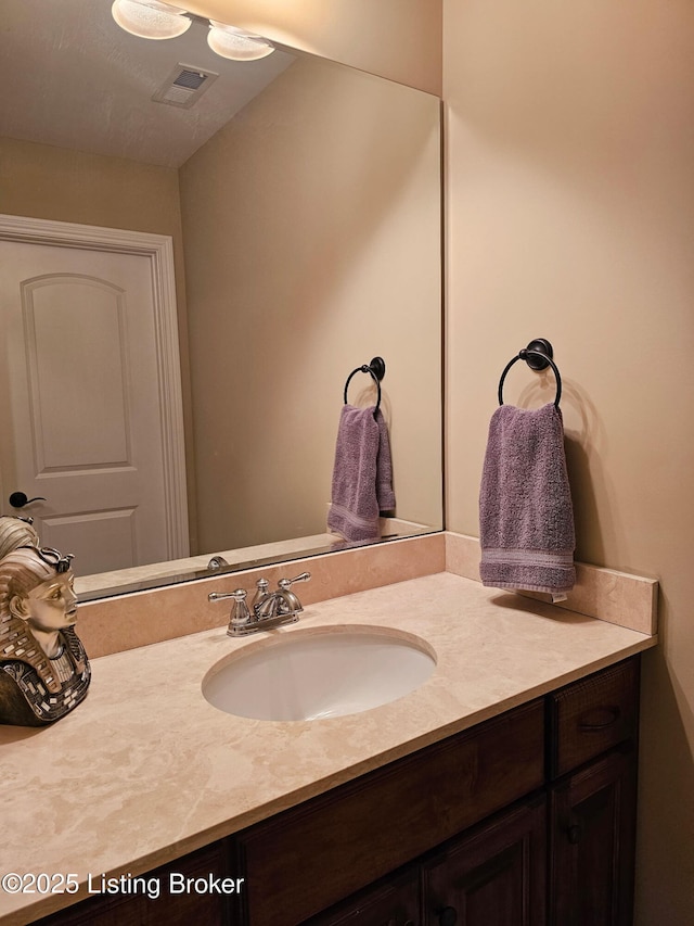 905 Fossil Creek Cir, Louisville, KY 40245 - bathroom with vanity