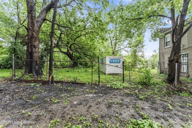 1724 W Ormsby Ave, Louisville, KY 40210 - view of community featuring fence
