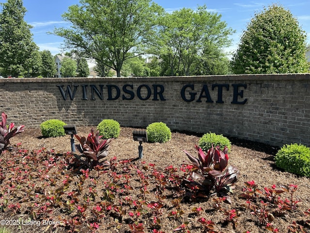 8411 Ambrosse Ln Unit 104, Louisville, KY 40299 - view of community / neighborhood sign