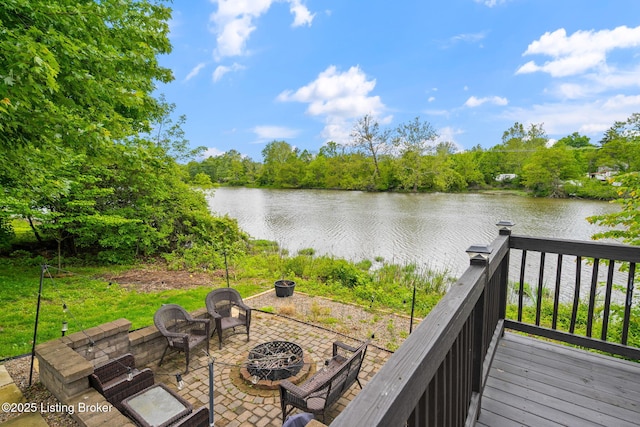 1613 E Crystal Dr, La Grange, KY 40031 - water view with an outdoor fire pit