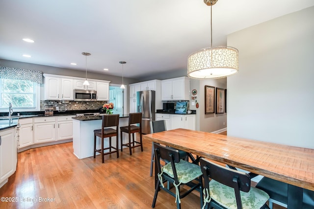 6516 Norman Ct, Crestwood, KY 40014 - dining room with light wood-style flooring and recessed lighting