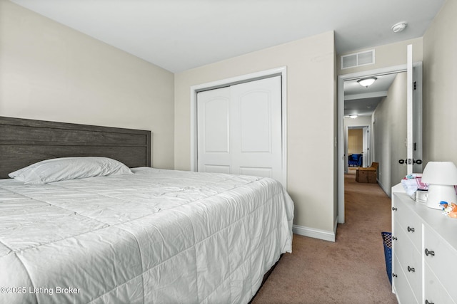 218 Sangria Dr, Vine Grove, KY 40175 - carpeted bedroom with a closet and baseboards