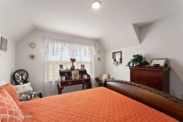 715 Denver Ln, Bowling Green, KY 42103 - bedroom with vaulted ceiling