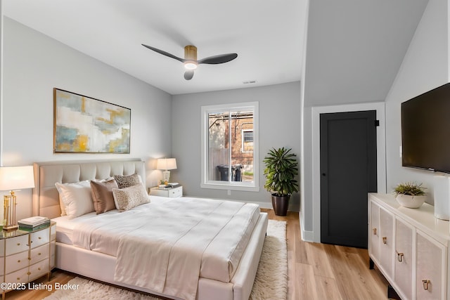 530-532 E Burnett Ave, Louisville, KY 40217 - bedroom with light wood-type flooring and ceiling fan