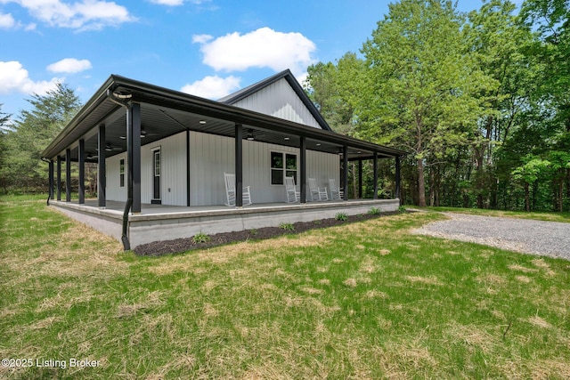314 Nolin Estates Rd, Clarkson, KY 42726 - view of side of property with ceiling fan and a lawn