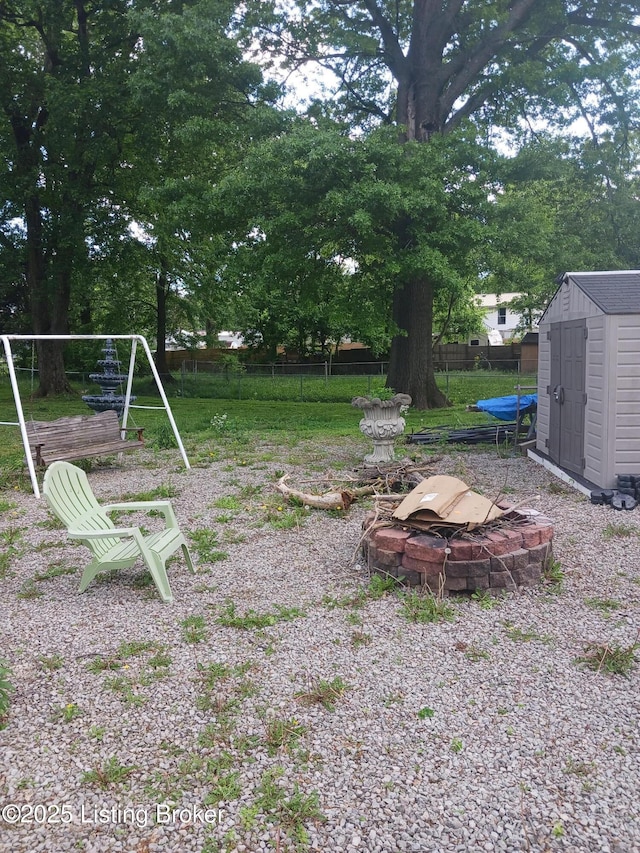 7704 Edna M Rd, Louisville, KY 40258