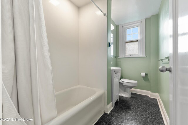 1412 Willow Ave Unit 69, Louisville, KY 40204 - bathroom featuring baseboards, toilet, shower / bath combo, and vanity
