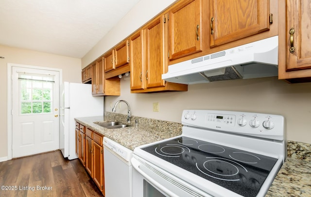 10600 Colonial Woods Way Unit 9-1, Louisville, KY 40223 - kitchen featuring white appliances, under cabinet range hood, dark wood-type flooring, a sink, and brown cabinets