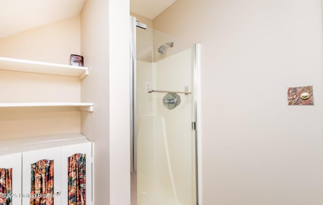 10600 Colonial Woods Way Unit 9-1, Louisville, KY 40223 - full bath with a stall shower