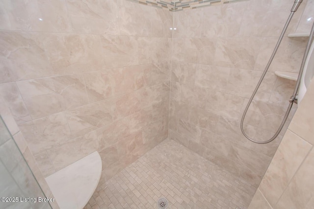 18705 Weymuth Ln, Louisville, KY 40245 - full bathroom with tiled shower